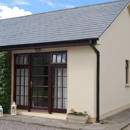 شقة Inisfail كيلارني